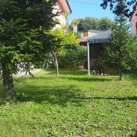 Locazione Mimosa Con Giardino *