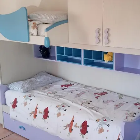 Otel Locazione Mimosa Con Giardino